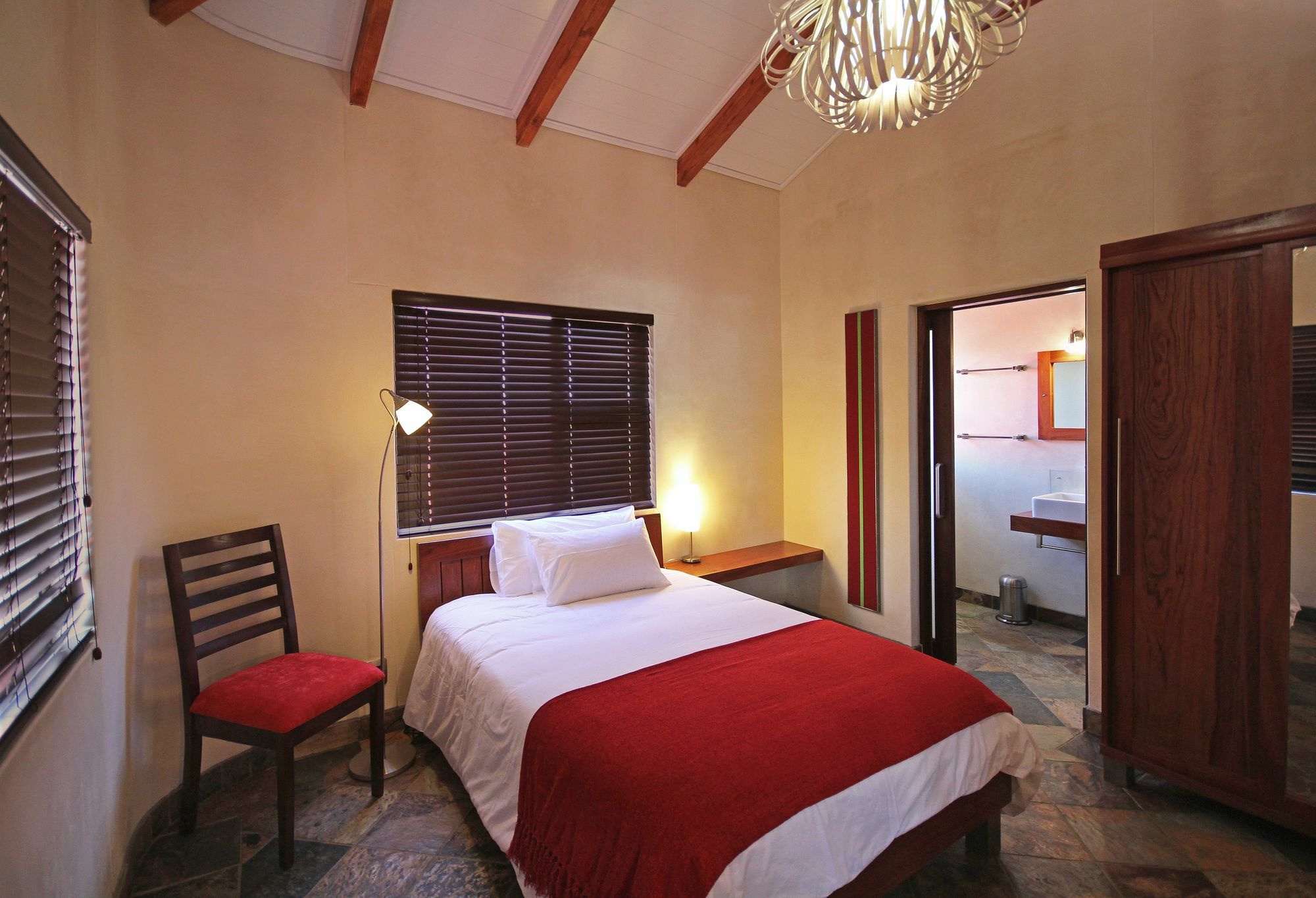 Hartmann Suites Serviced Self-Catering Apartments Windhoek Extérieur photo